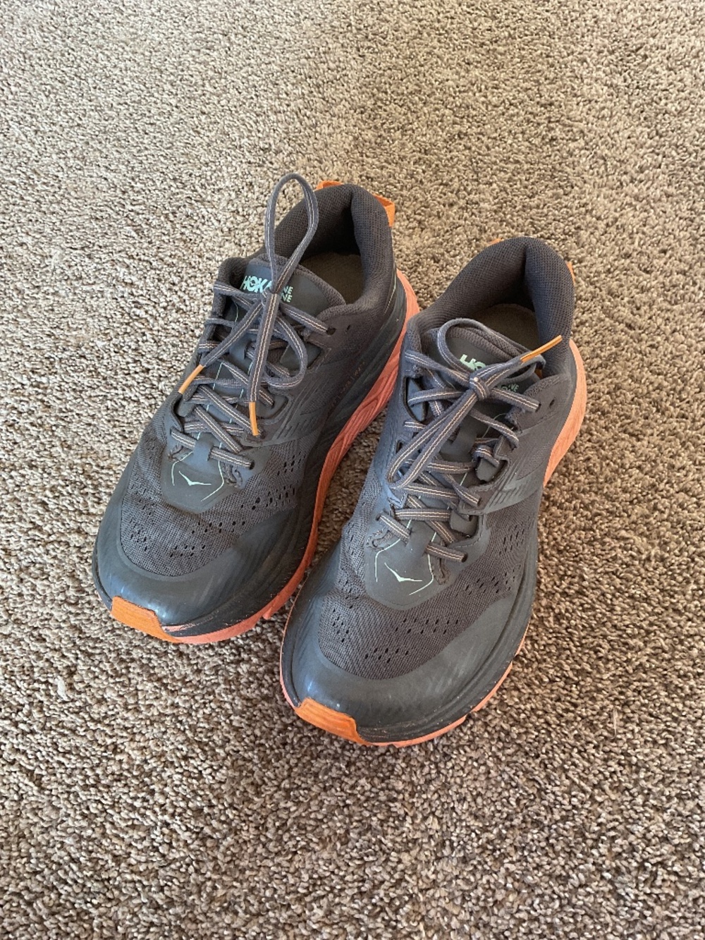 Hoka One One Stinson ATR 6 women’s running sneakers Size 10